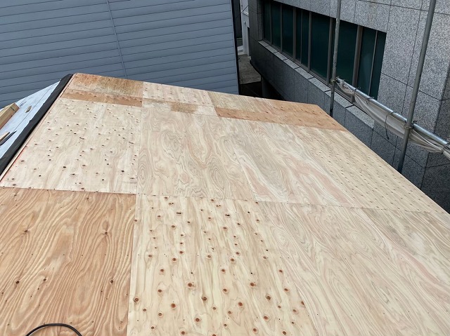 野地板設置構造用合合板使用